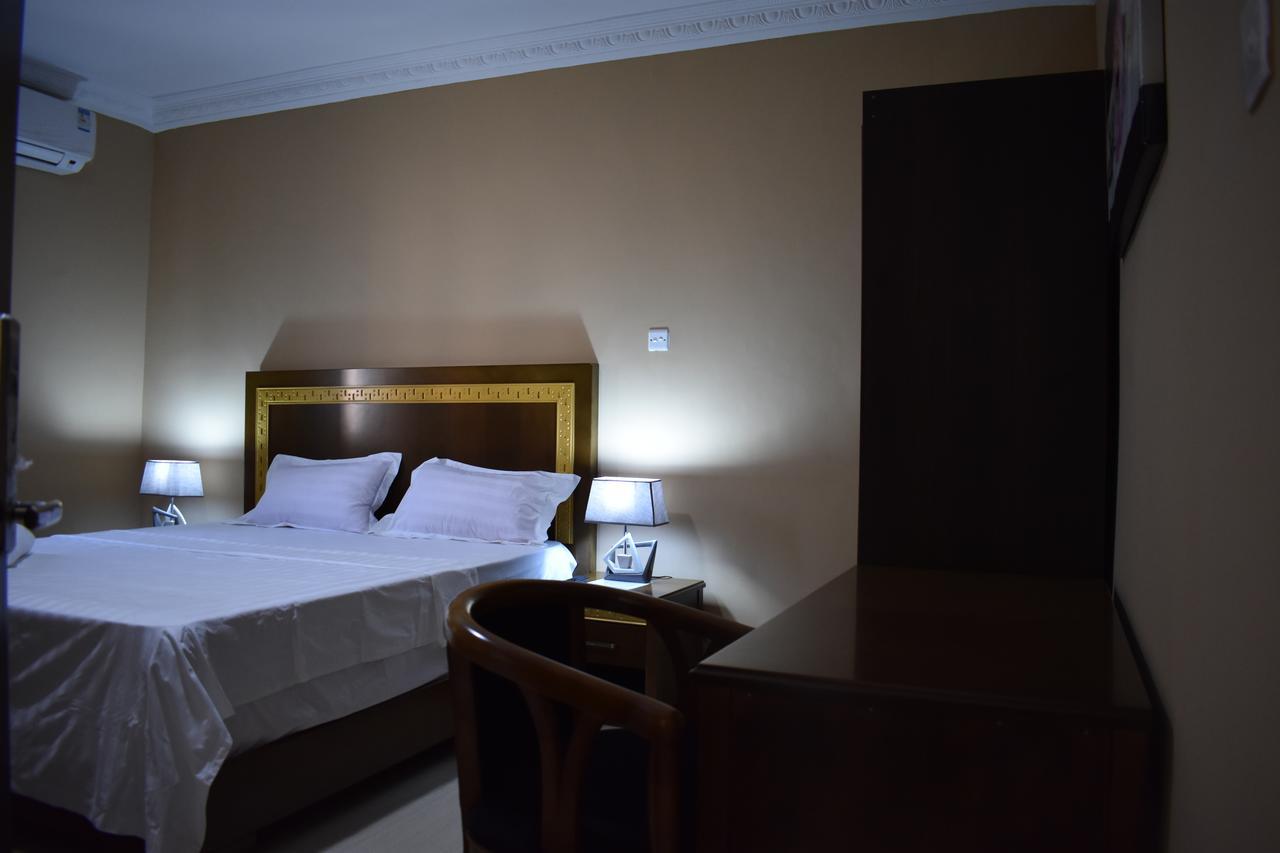 Cascade Hotel Lapaz Zewnętrze zdjęcie